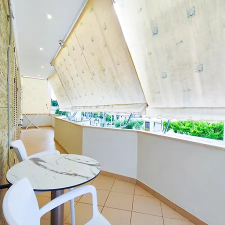 ゲストハウス Comfort