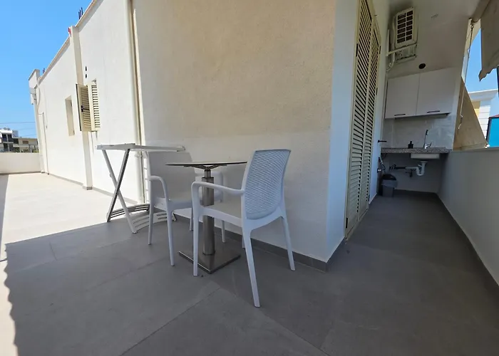 Comfort 3* Vlorë
