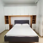 بيت ضيافة Comfort فلورا