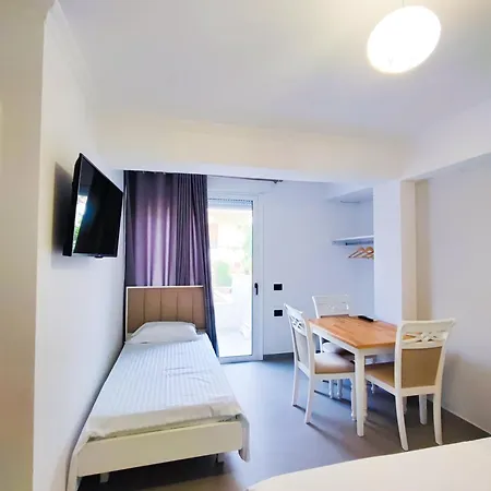 Pensjonat Comfort Wlora
